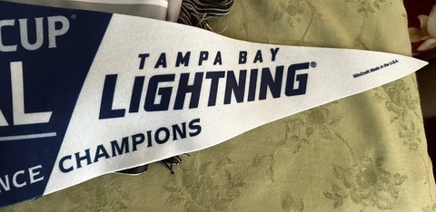 TAMPA BAY LIGHTNING 2022 Eastern Conference Stanley Cup Pennant  12"X30" NHL Cover