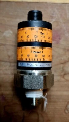 IFM PK6224 Pressure Monitor Switch, 0 to 145 psi 1/4 NPT M12. Free Shipping - Image 1 of 2