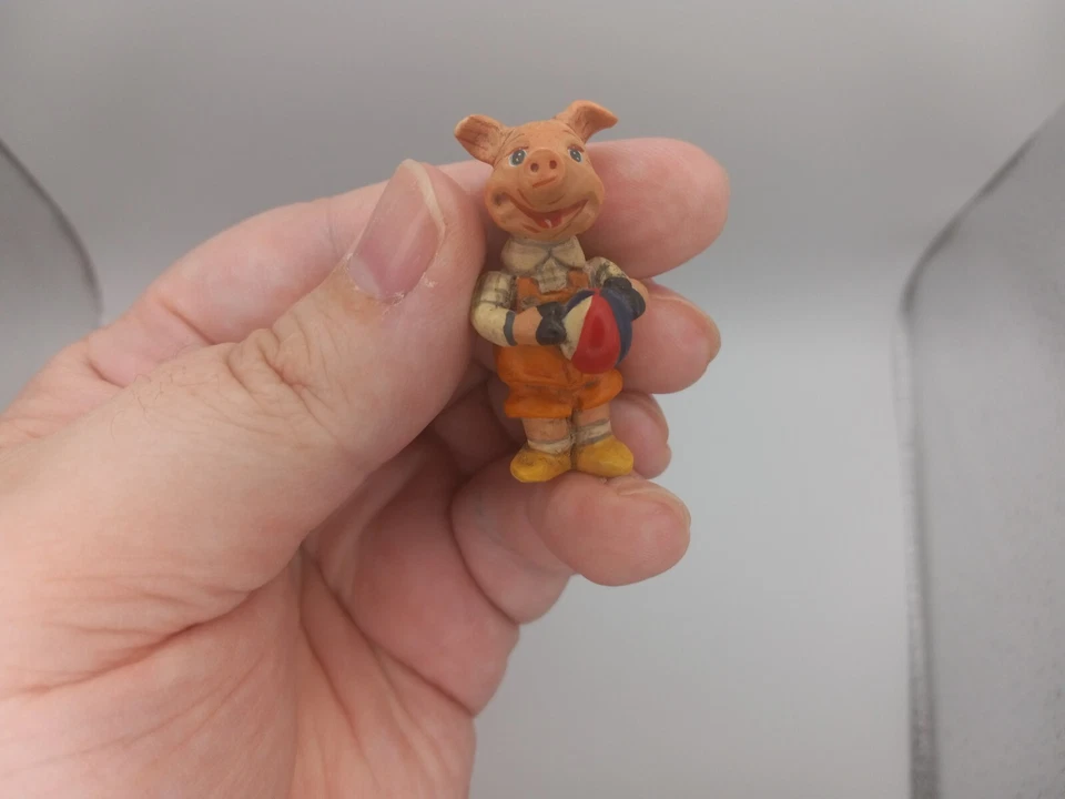 Salamander Poliwoggs 微型猪带玩具球雕像已停产!  — 第 1/4 张图片