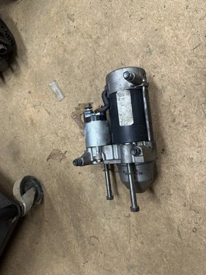 08-14 MOTOR DE ARRANQUE LEXUS ISF F MOTOR A/T DENSO Y7288 Foto 1 de 2