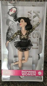 Barbie Signature Inspiring Women Series Kristi Yamaguchi Muñeca Nueva en Caja - Imagen 1 de 5
