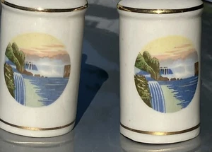 Souvenir NIAGRA FALLS Cerámica Salero y Pimentero Alemania Corcho Borde Dorado - Imagen 1 de 6