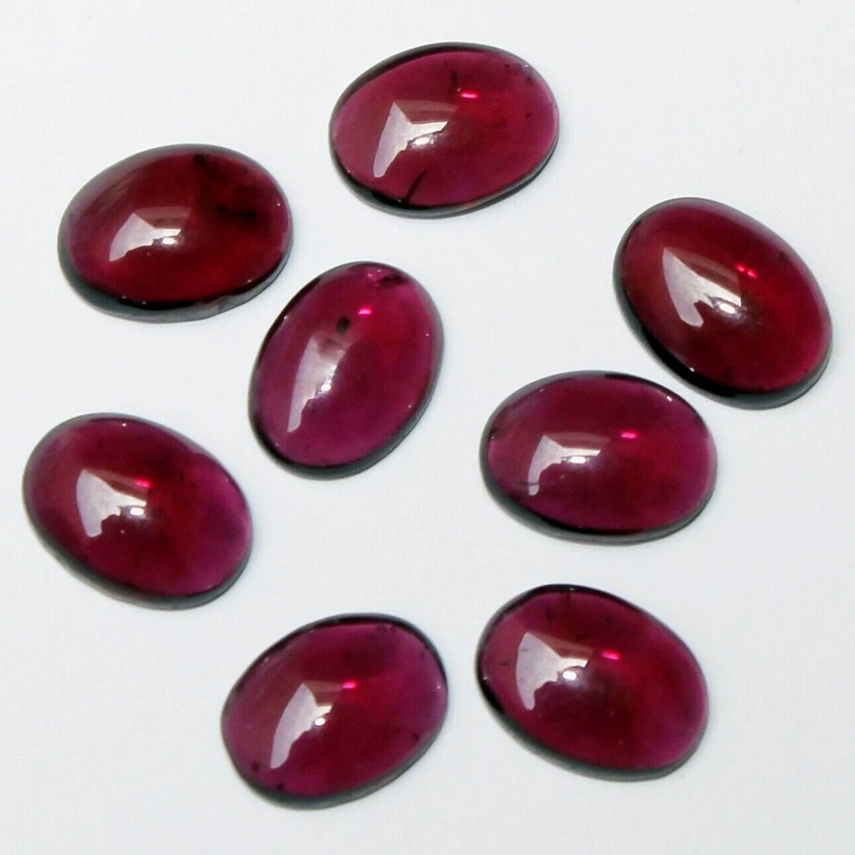 Großhandel Menge Von 7x5mm Oval Cabochonschliff Natürlich Granat Lose Kalibriert - Bild 1 von 4