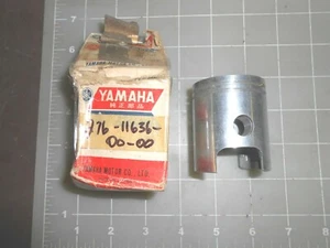 YAMAHA HT1 276-11636 SECOND OVER PISTON NOS 1 QTY VINTAGE OEM FREE SHIPPING - Picture 1 of 3