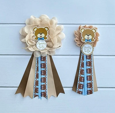 Ramilletes de baby shower de oso de peluche, prendedores de baby shower para mamá y papá Foto 1 de 3