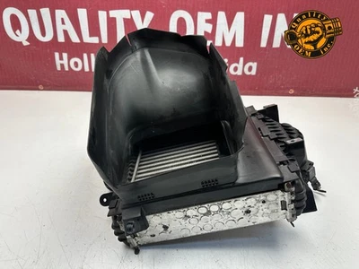 Intercooler izquierdo Porsche Cayenne Audi Q7 Q8 3.0 2019-2025 con conducto de aire OEM 53 km Foto 1 de 4