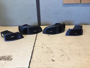2010 Kia Forte Set Of 4 Dash Vents - Picture 1 of 2