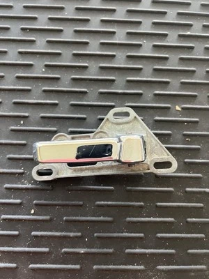 1982 rolls royce silver Spirit Spur Rh Passenger Inside Door Handle - Image 1 of 3