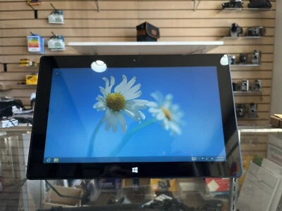 Microsoft Surface Pro 1, 1514 Core i5 1,7 GHz 4 GB Ram 128 GB SSD Win 8 Pro Foto 1 de 4