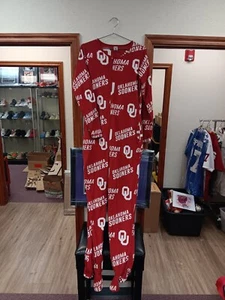 Preowned Concepts Sports Oklahoma Sooners Full Suit Pajamas Size Medium 116 - Picture 1 of 5