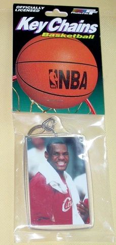 LeBron James Basketball Key Chain 1995 NBA Official New Cover