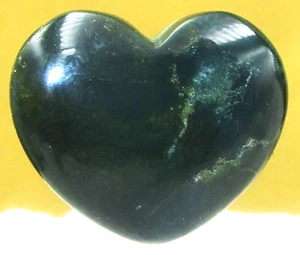 HELIOTROP Edelstein Herz HANDSCHMEICHLER Nr.6 - Bild 1 von 2