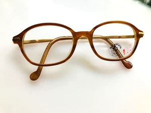 MARCOS DE GAFAS MARCHON MICKEY DISNEY Beige Miel 40-17-120 Completo Nuevo sin Etiquetas De Colección NIÑOS - Imagen 1 de 6