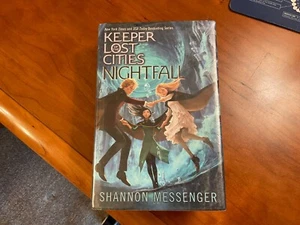 Nightfall Keeper of the Lost Cities 6 (2017) Hardcover Dustjacket - Picture 1 of 8