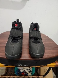 010395 Nike Stollenschuhe - Bild 1 von 9