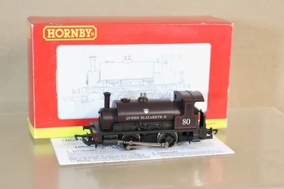 HORNBY R2597 BR 0-4-0 CLASS 0F PUG SADDLE TANK LOCO 80 QUEEN ELIZABETH II om - Image 1 of 4