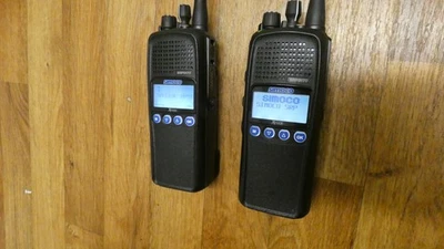 2 x Simoco SRP-9170  VHF  model  Used with Voice Scrambler  On / Off  option . - Image 1 of 4