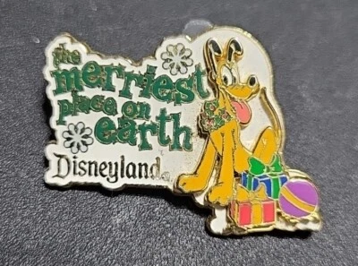 Disneyland Merriest Place on Earth Pluto Navidad 2002 Pin DLR Foto 1 de 4