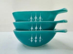Vintage Crown Agee PYREX Turquoise with White Spears Picket Fence RS12 Ramekins - Picture 1 of 14