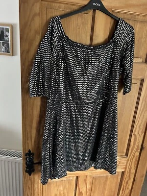 Fab Sparkly Sequin Christmas Party Dress Simply Be 20 / 22  - Image 1 of 3
