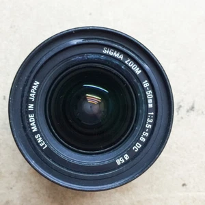 Sigma Zoom 18-50mm f/3.5-5.6 DC Auto Focus Lens, for Pentax K PK Mount - Picture 1 of 11