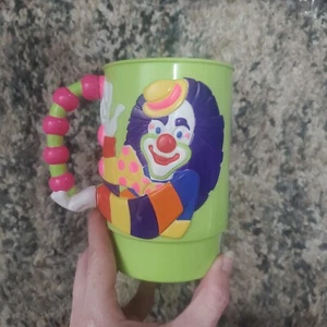 RINGLING BROS BARNUM BAILEY GREEN 3D CLOWN CUP 1990 - Picture 1 of 4