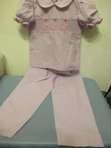 P56 Girls 2 Piece Size 4 Hand Smocked Multicolored Outfit Castle and Crowns - Picture 1 of 11
