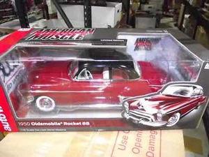 1/18 ( IB 82 ) Auto World 1950 Oldsmobile Rocket 88 rot und schwarz Neu in OVP - Bild 1 von 8