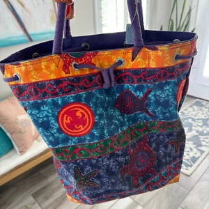 Borsa da spiaggia Sun N sabbia grande perline arancione viola pesce batik - Foto 1 di 10