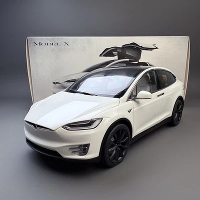 Original car model 1:18 Tesla TESLA MODEL X gull wing door SUV alloy car model - Image 1 of 4