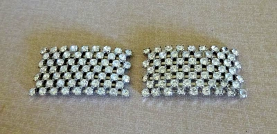 PAR DE CLIPS PARA ZAPATOS MUSI VINTAGE TONO PLATA Y ESTRÁS Foto 1 de 2