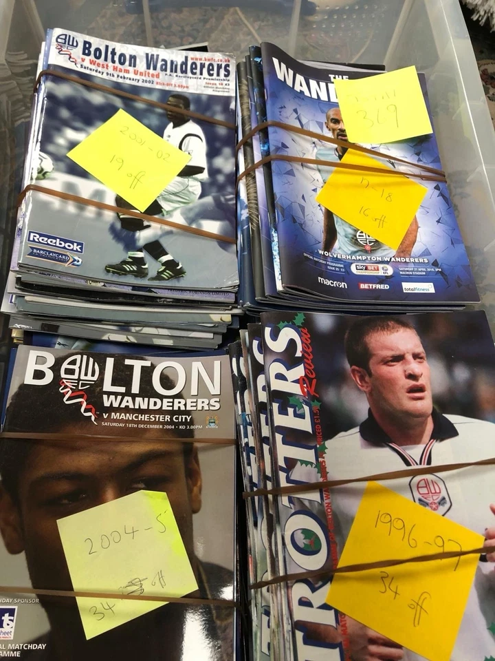 370 Bolton Wanderers Programmes in very good condition. - Image 1 of 1