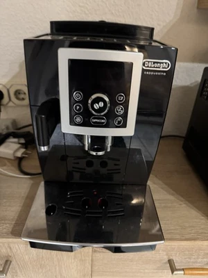 DeLonghi Kaffeevollautomat Cappuccino, ECAM23-466-S - Bild 1 von 3