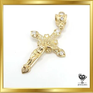 10K Yellow Gold 3D CZ Heart Shaped Diamond Cut Jesus Hanging on Cross Pendant - Picture 1 of 7