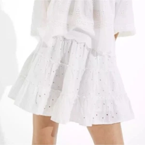 American Eagle Women's White Eyelet Tiered Skirt Size L NWT  49$ - Picture 1 of 10