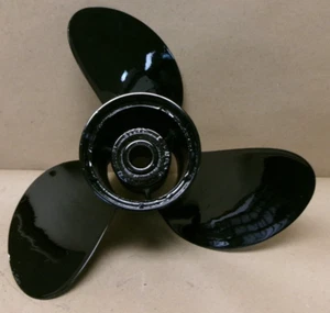 Hélice de acero inoxidable Johnson & Evinrude 13 3/4 x 15 usada limpia # 389949 - Imagen 1 de 3