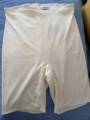 Prendas moldeadoras Spanx para mujer talla GRANDE talle alto marfil RN#112121 Foto 1 de 4