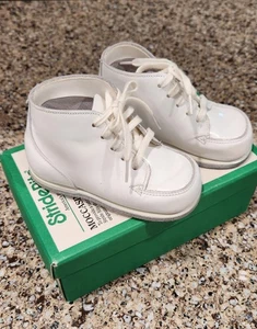 Vintage Stride Rite Baby Hi Top Shoes White FLEDGING 4.5 E Shiny Clean Moccasin - Picture 1 of 10
