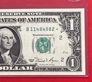 1981 STAR NOTE $1 DOLLAR BILL ( NEW YORK B ) UNCIRCULATED - Picture 1 of 3