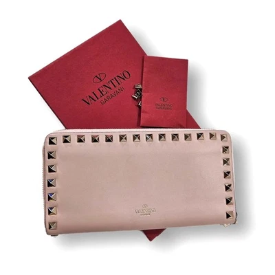 Carteira longa Valentino (autêntica) couro rosa macio Rockstud Continental com caixa - Imagem 1 de 4