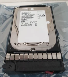 Fujitsu 147GB CA06778-B200 15K RPM SAS 3.5" Hard Drive inc VAT - Picture 1 of 6