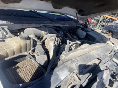 Used Antenna fits: 2006 Chevrolet Silverado 2500 pickup  Grade A - Image 1 of 4