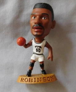 1996 Headliner David Robinson San Antonio Spurs weißes Trikot 3 Zoll Figur - Bild 1 von 1