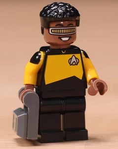 LEGO Lieutenant Commander La Forge from Star Trek USS Enterprise 10356, NEW - Picture 1 of 2