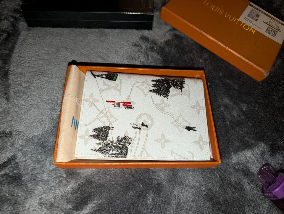 Louis Vuitton ORGANIZADOR MONOGRAMA VACACIONES Lona CARTERA PORTA PASAPORTE Foto 1 de 3