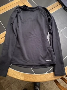 Reebok Play Dry Womens Activewear Pullover Small Shirt Black Long Sleeve Crew S - Picture 1 of 3