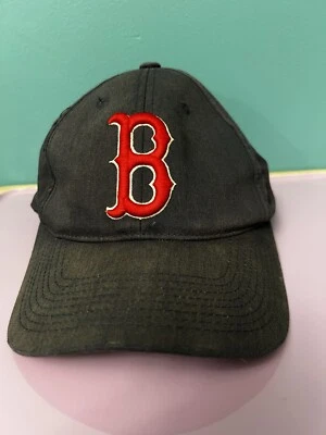 Boston Red Sox VTG Cap Hat Team MLB Outdoor Cap Co Signed By Unknown 2010-2012 - Image 1 of 4