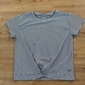 Vineyard Vines Girls Stripe Shirt Large 14 Performance Nautical Coastal Classic - Picture 1 of 5