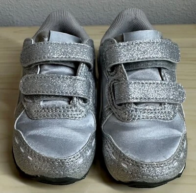 Puma Kids Kinderfit Sneakers Shoes Us Size 4C - Image 1 of 4