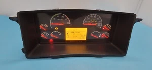 2013 VOLVO VNL USED INSTRUMENT CLUSTER P#21844839-P01 - Picture 1 of 7